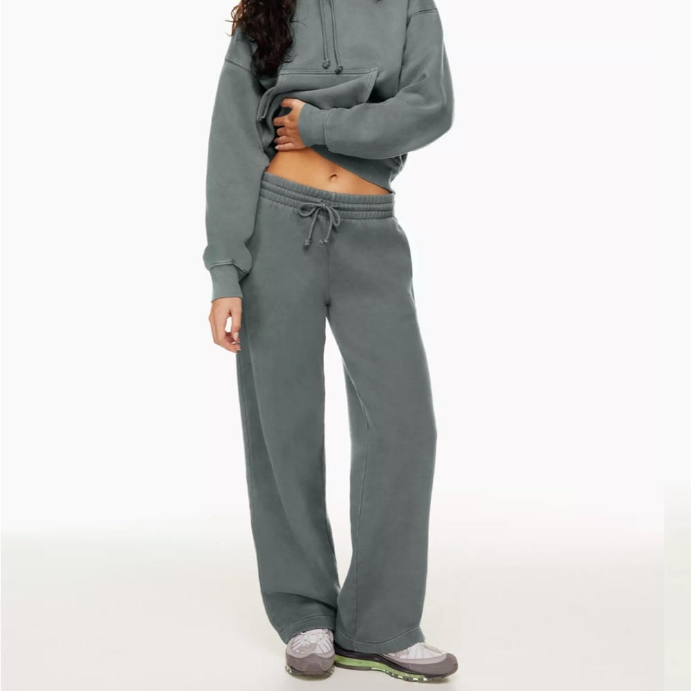 TNA Cozy Fleece Boyfriend Wide Sweatpants Sz XS